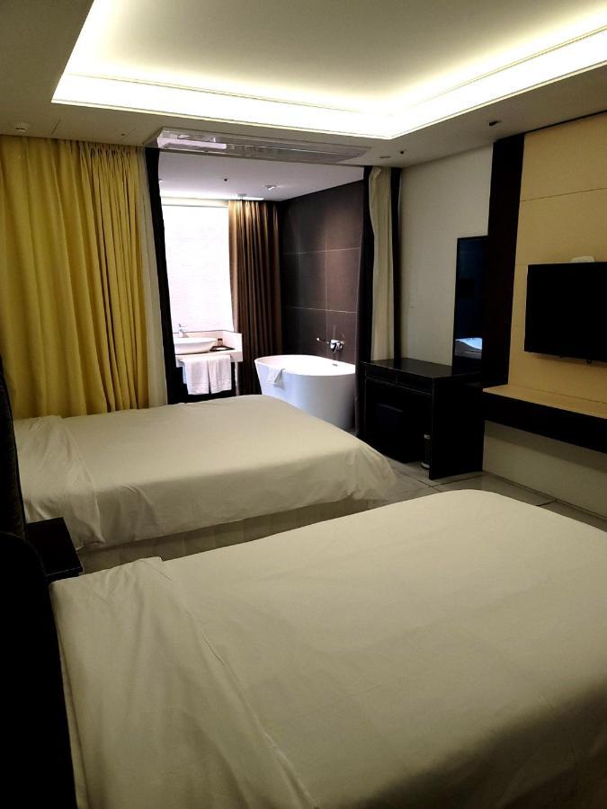 Waystone Seoubong Hotel Jeju Bagian luar foto