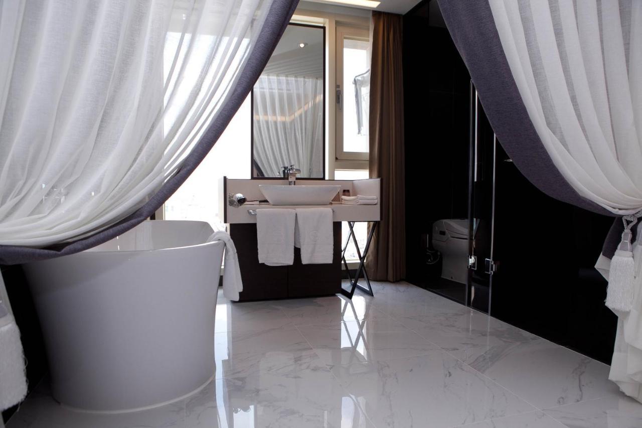 Waystone Seoubong Hotel Jeju Bagian luar foto